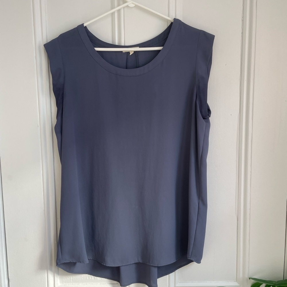 Blue flowy short sleeve blouse